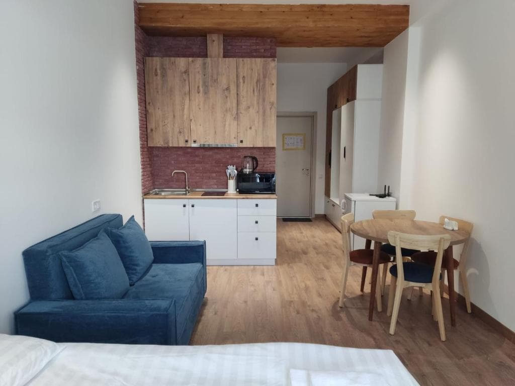 Mountain Apartment, Block F2
